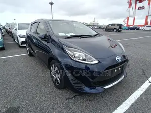 Toyota Aqua 2021 Blue