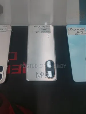 Vivo V60e 128 GB
