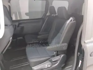 Toyota Noah 1.8 FWD Hybrid (7 seater) 2021 Black