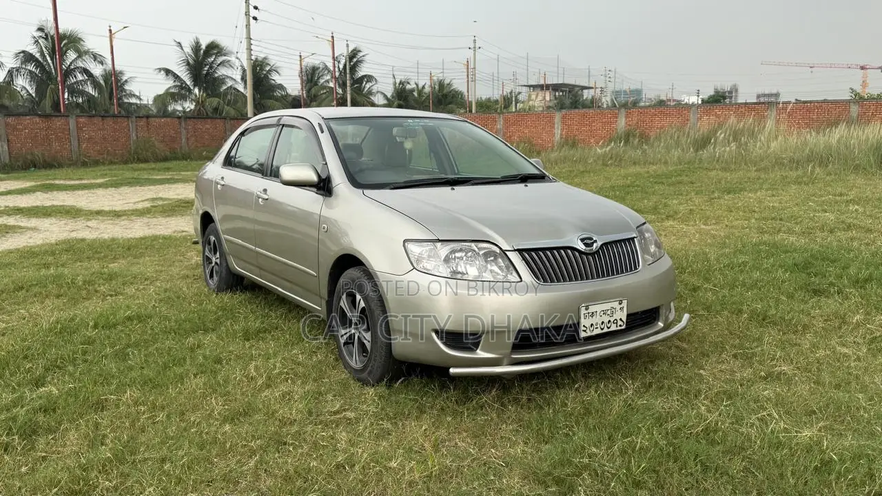 Toyota Corolla 2004 Gold