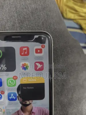 অ্যাপল আইফোন ১১ ৬৪ জিবি সাদা