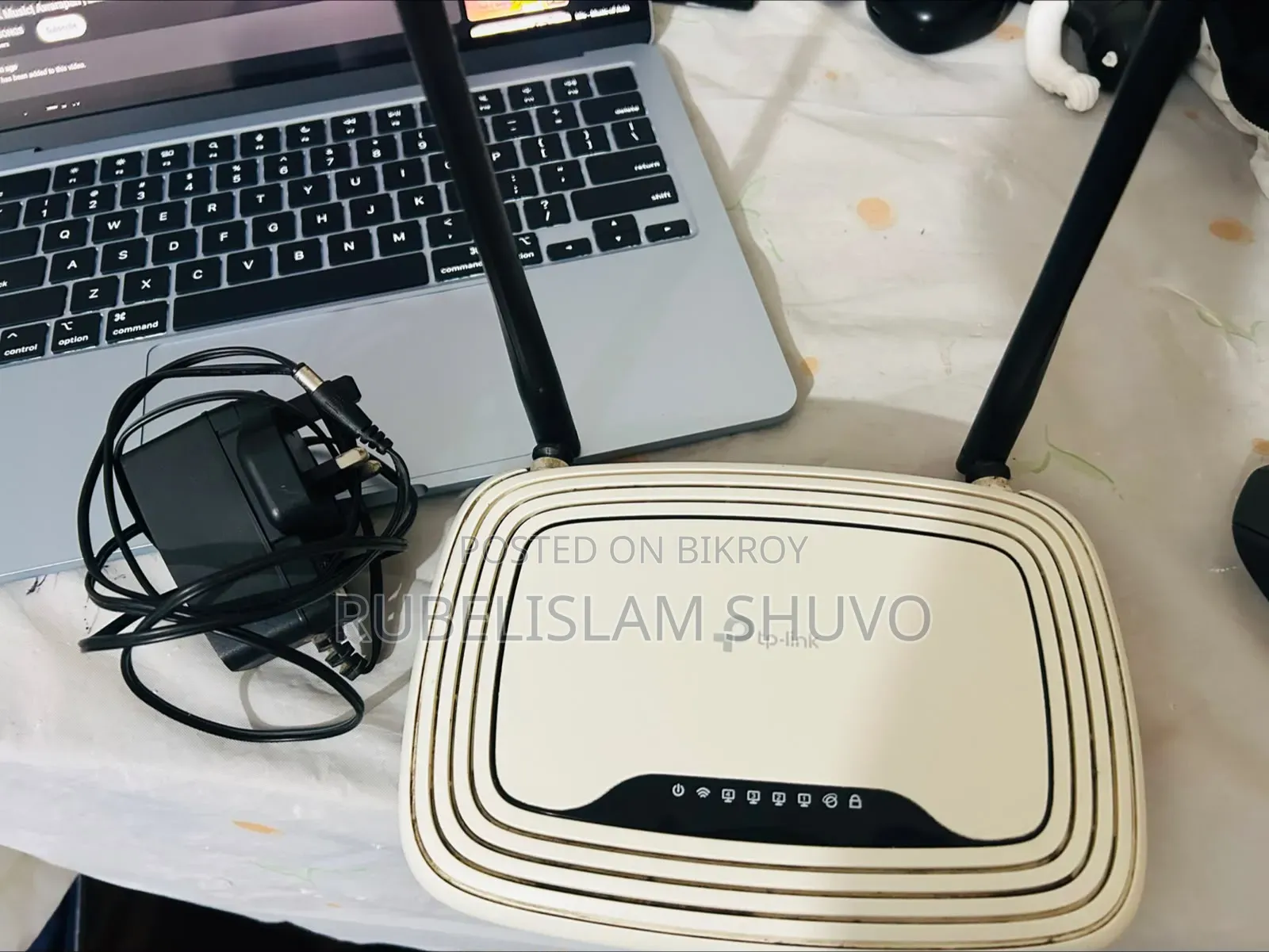 Tp Link Router is very good, no problems at all