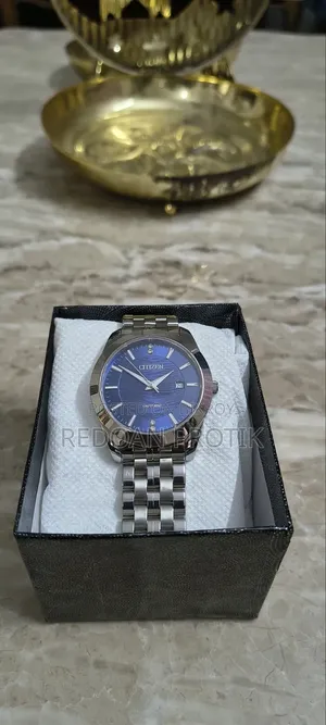 সিটিজেন ওয়াচ ব্লু ডায়াল