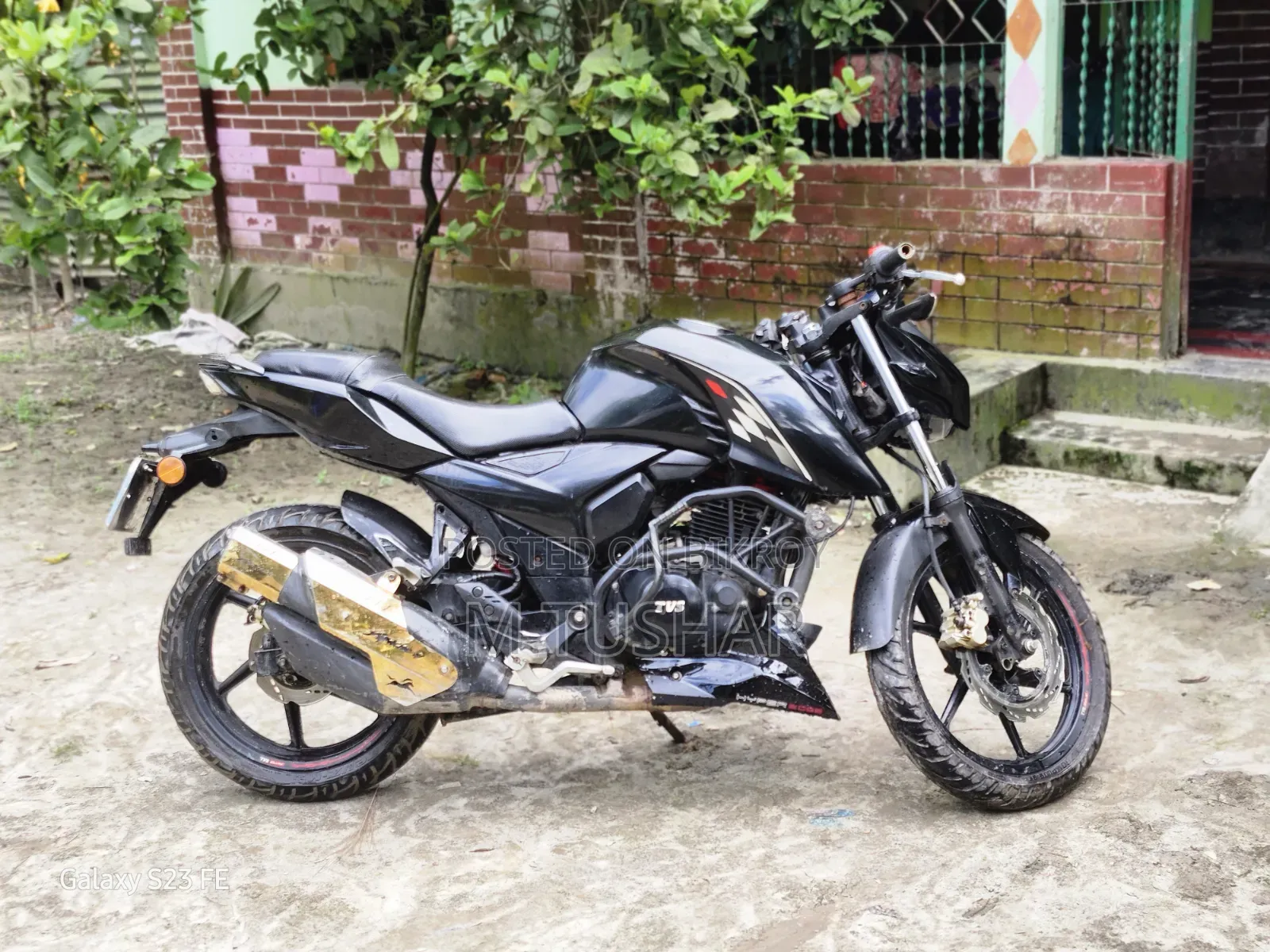 TVS Apache RTR 160 4V Fi 2023 Black