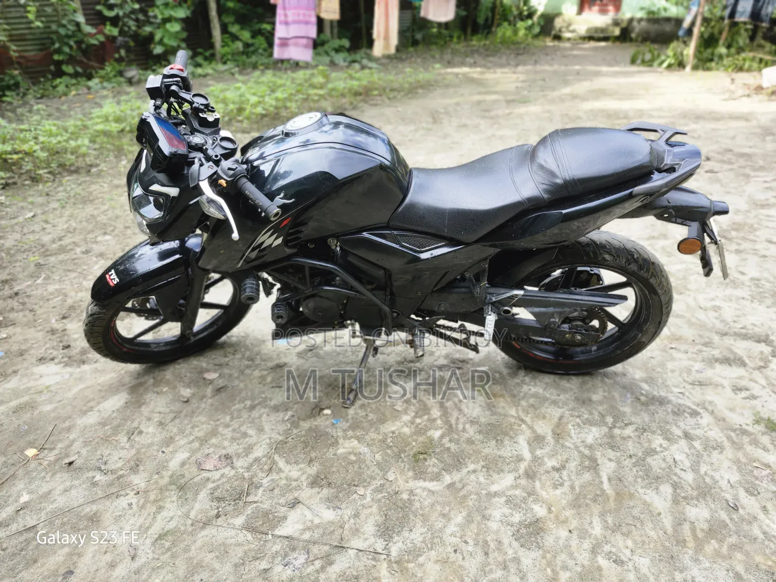 TVS Apache RTR 160 4V Fi 2023 Black