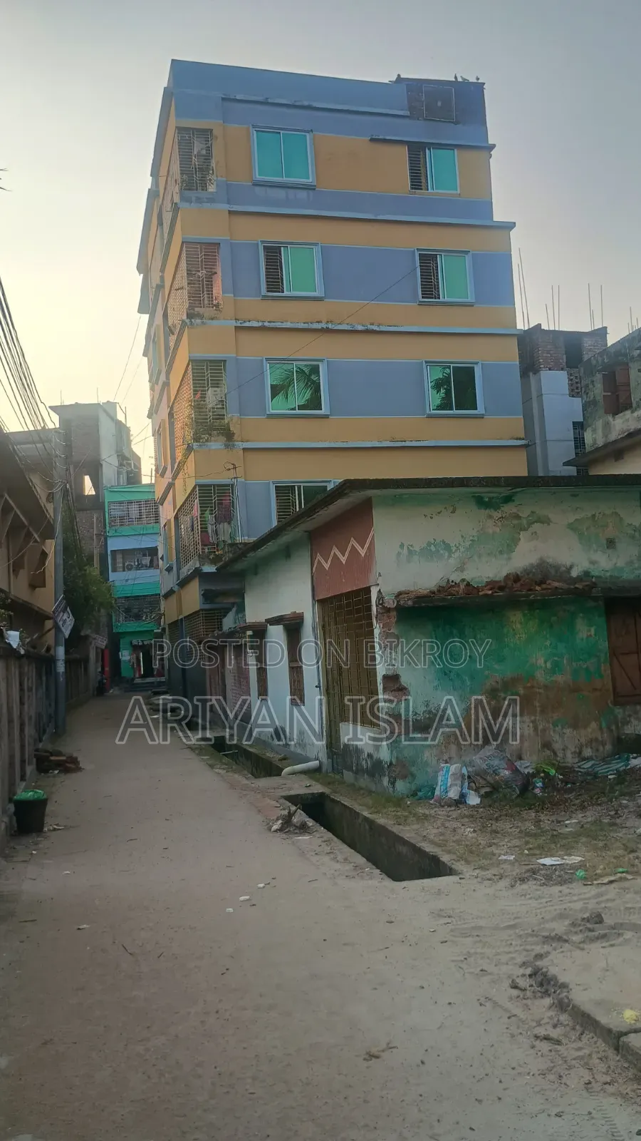 ২ বেডরুমের অ্যাপার্টমেন্ট ববি কুটির, শিরোইল বিক্রয়ের জন্য