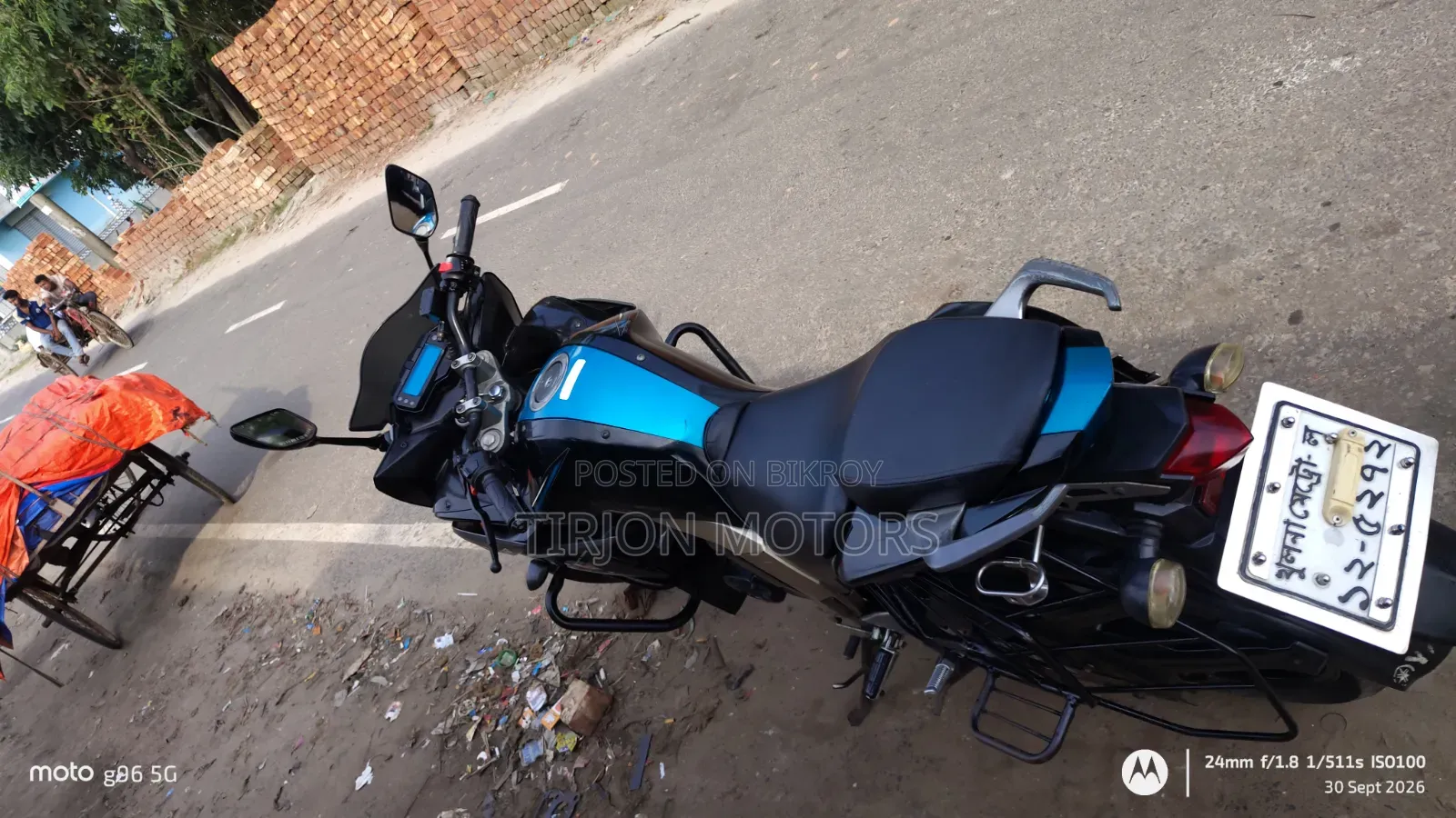 যামাহা ফেজার এফআই ভি২ ২০১৮ কালো