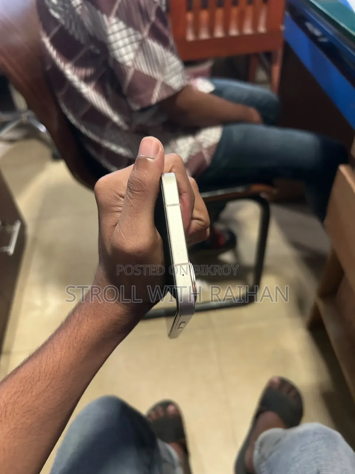 শাওমি রেডমি টার্বো ৪ প্রো ২৫৬ জিবি গোল্ড