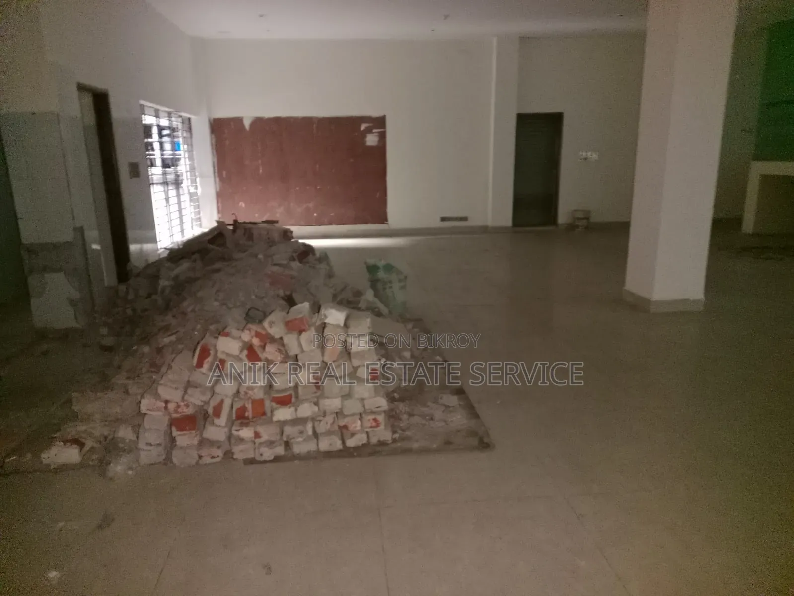 Commercial Ground Floor Duplex 5400 SFT Office Space Rent at Gulshan