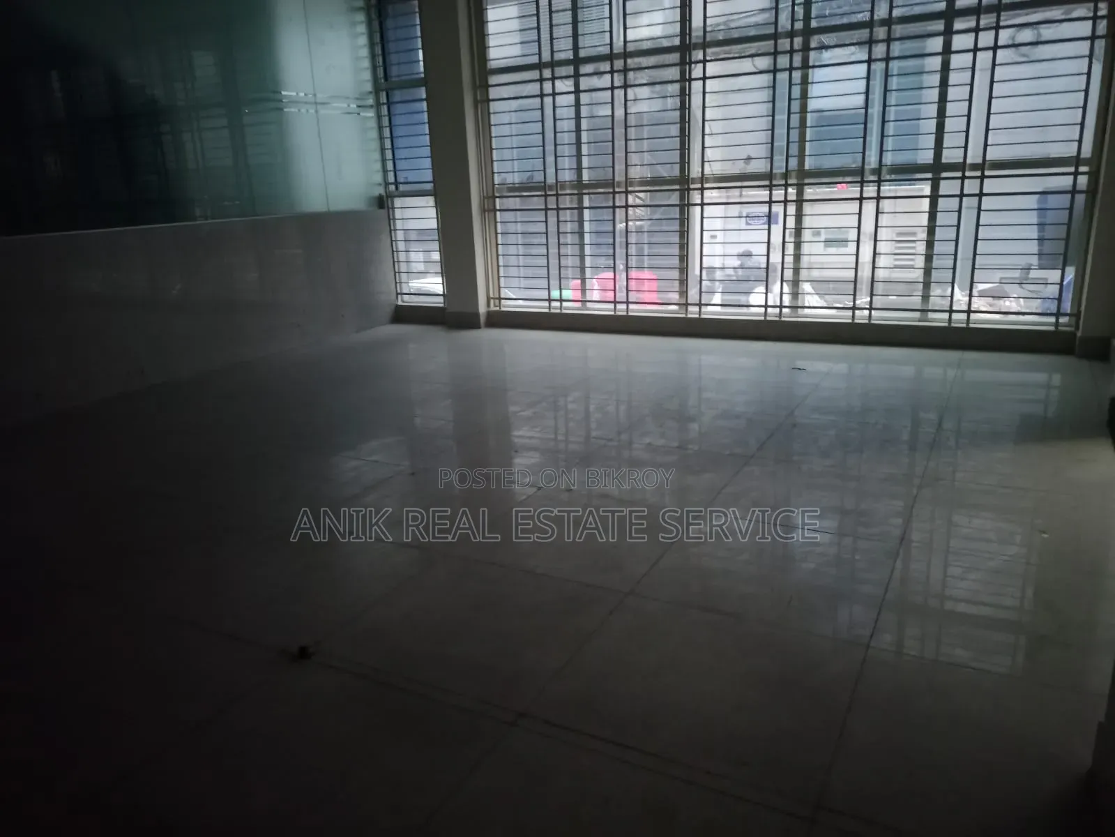 Commercial Ground Floor Duplex 5400 SFT Office Space Rent at Gulshan