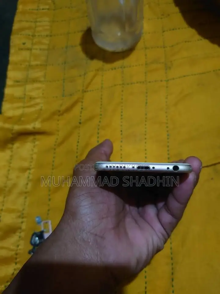 অ্যাপল আইফোন ৬ প্লাস ৬৪ জিবি গোল্ড