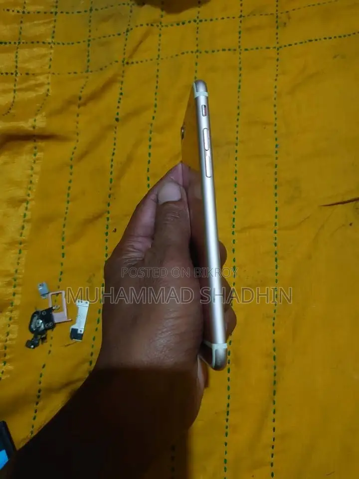 অ্যাপল আইফোন ৬ প্লাস ৬৪ জিবি গোল্ড