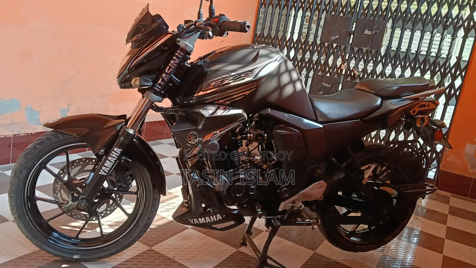 Yamaha FZS V2 2022 Black