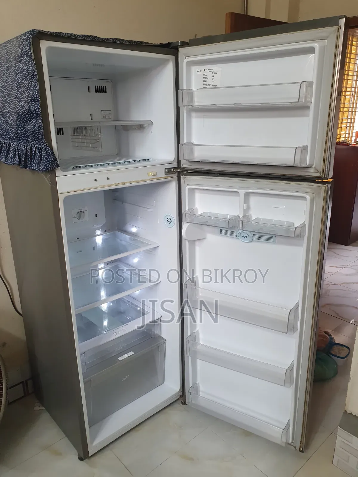 LG Refrigerator Sell