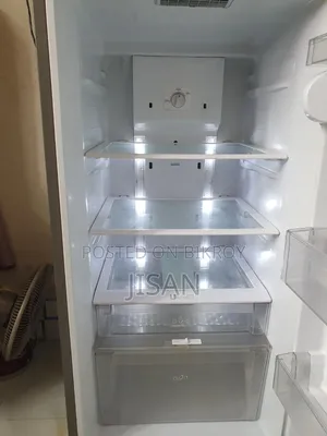 LG Refrigerator Sell