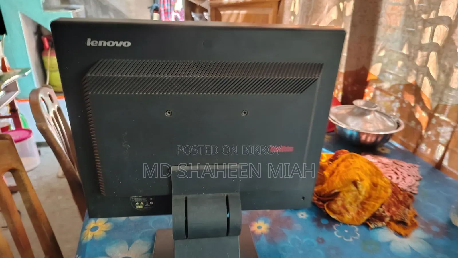 Monitor Lenovo Thinkpad