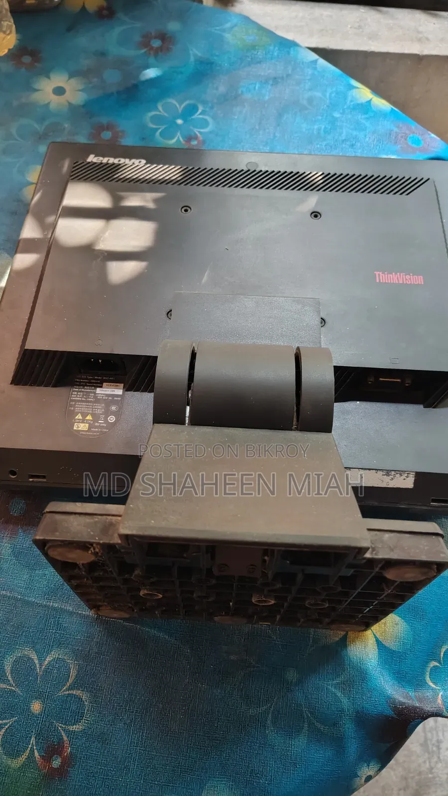 Monitor Lenovo Thinkpad