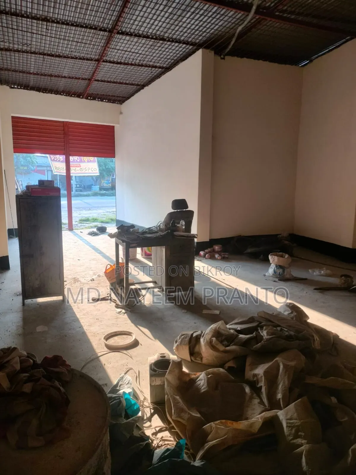 Shop for Rent