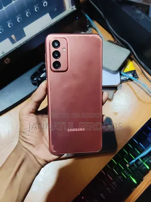 Samsung Galaxy F23 128 GB Gold