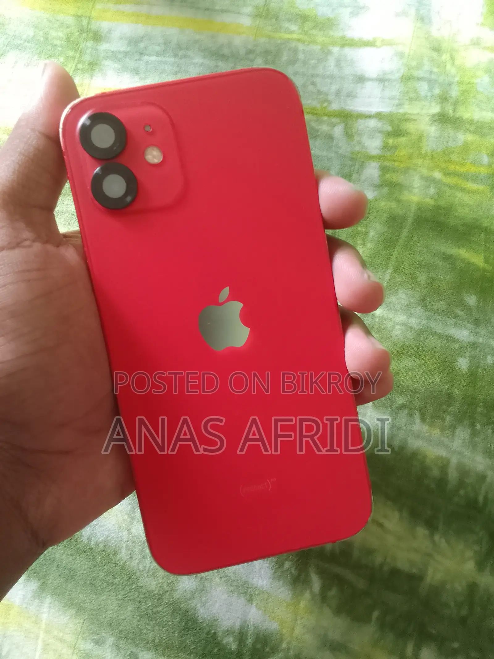 Apple iPhone 12 64 GB Red