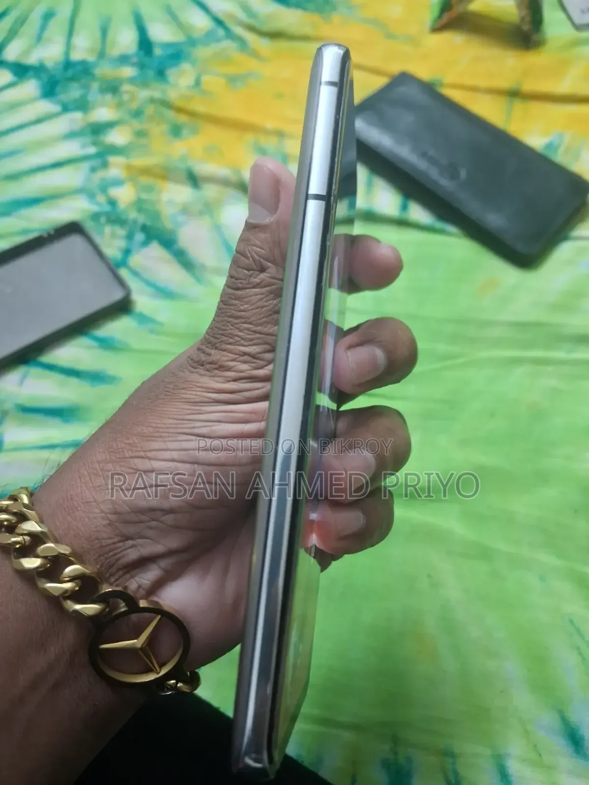 স্যামসাং গ্যালাক্সি এস২১ ৫জি ২৫৬ জিবি গোল্ড