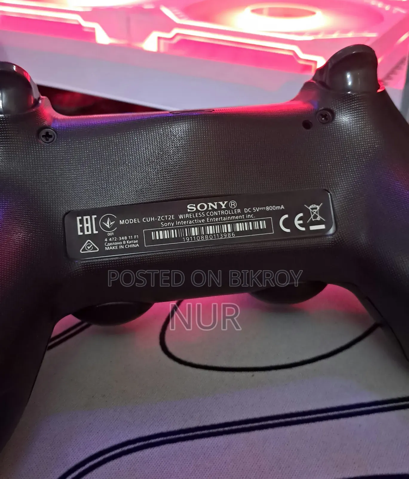 PS4 DualShock 4 Wireless Controller