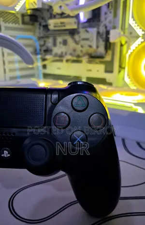 PS4 DualShock 4 Wireless Controller
