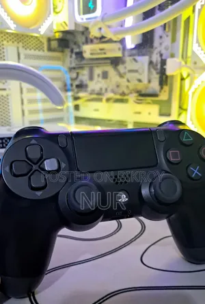 PS4 DualShock 4 Wireless Controller