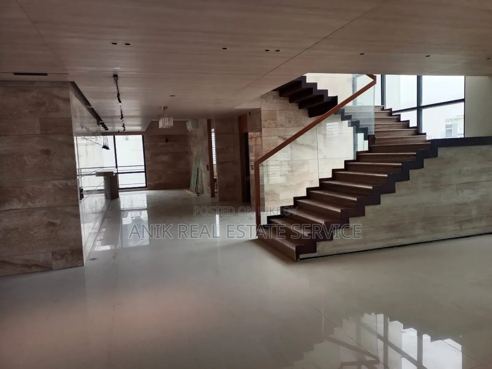 4 Bedroom Duplex in Anik Real Estate, Gulshan for Rent