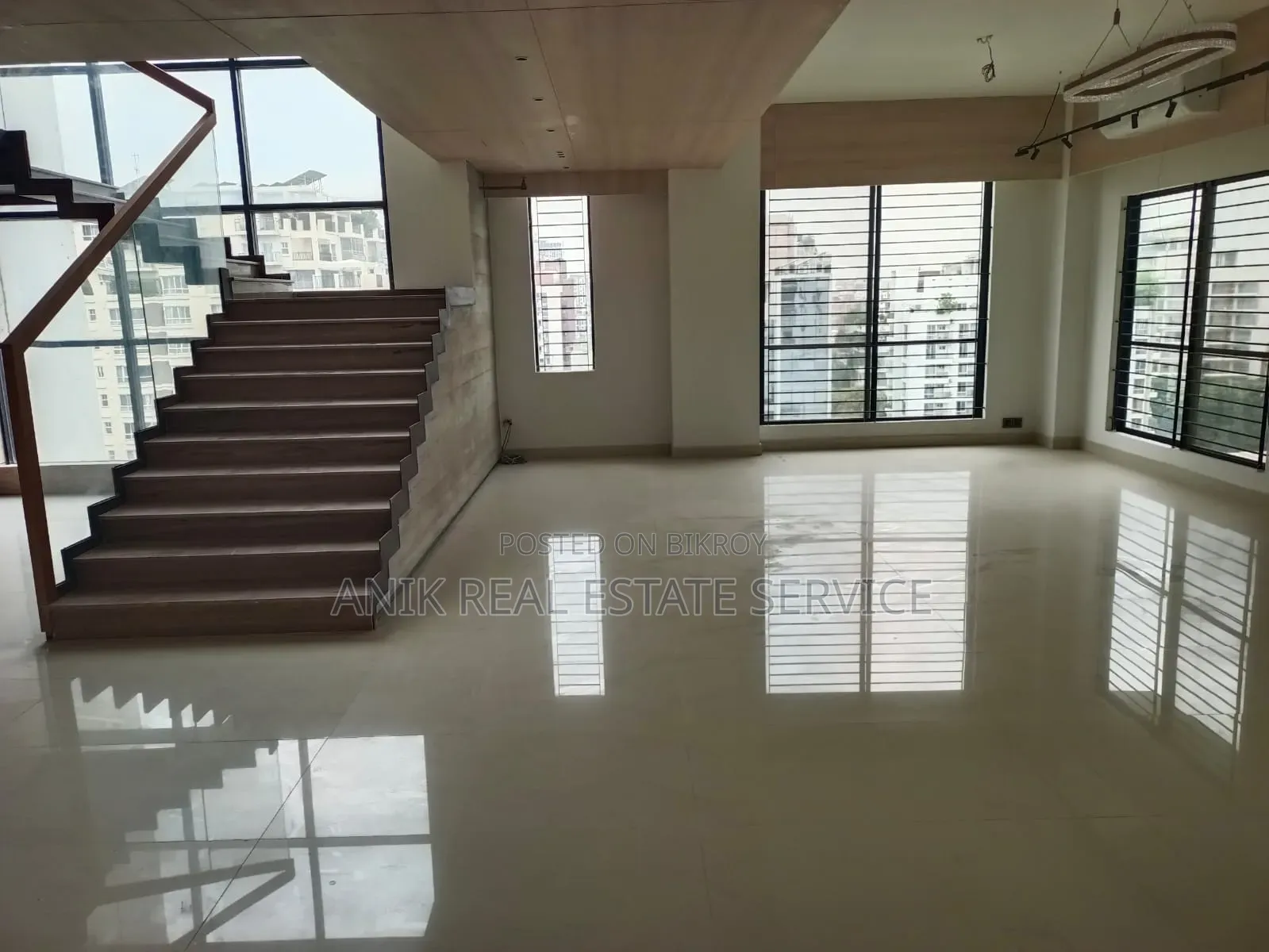 4 Bedroom Duplex in Anik Real Estate, Gulshan for Rent