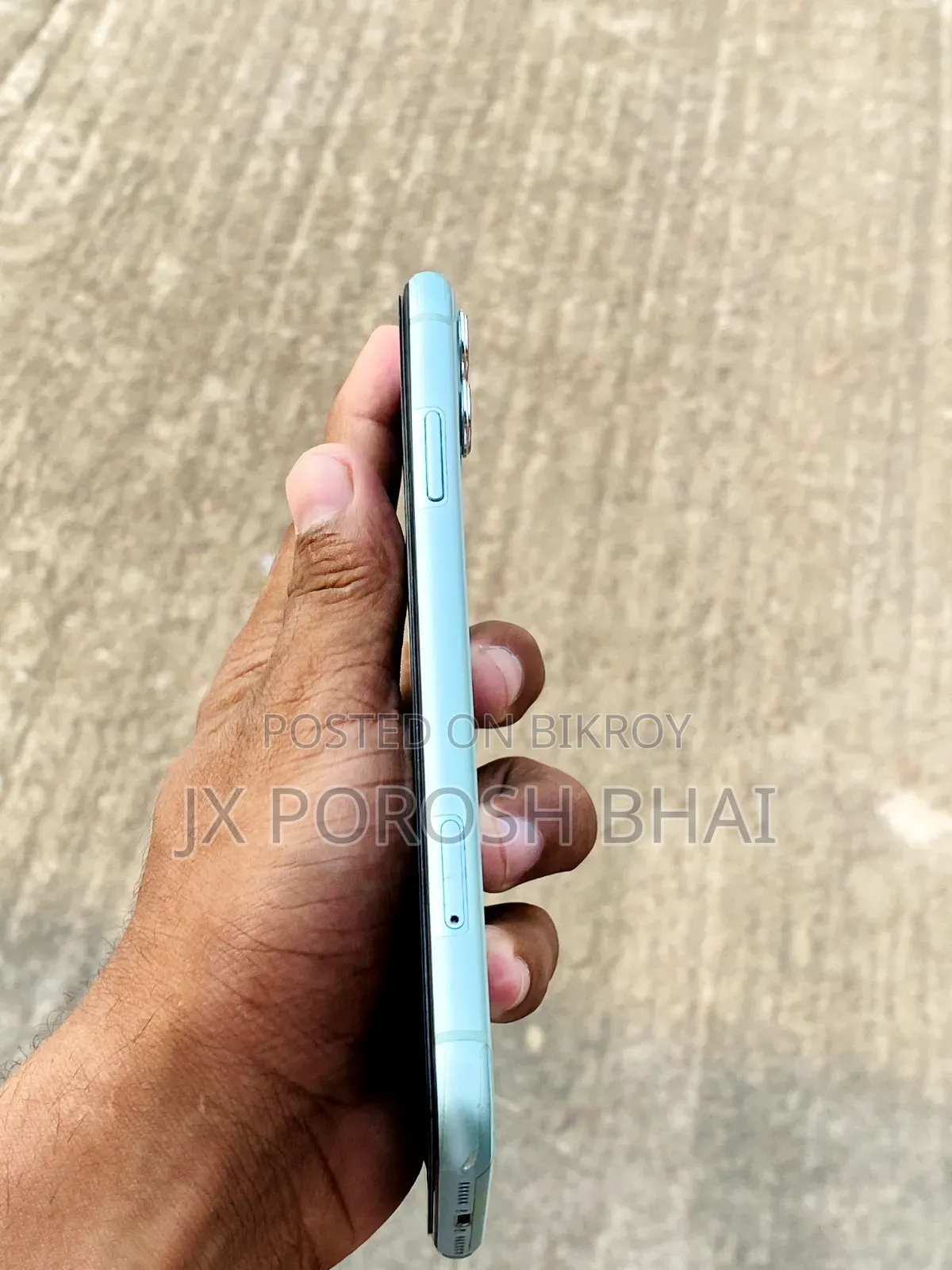 অ্যাপল আইফোন ১১ ১২৮ জিবি ব্রোঞ্জ