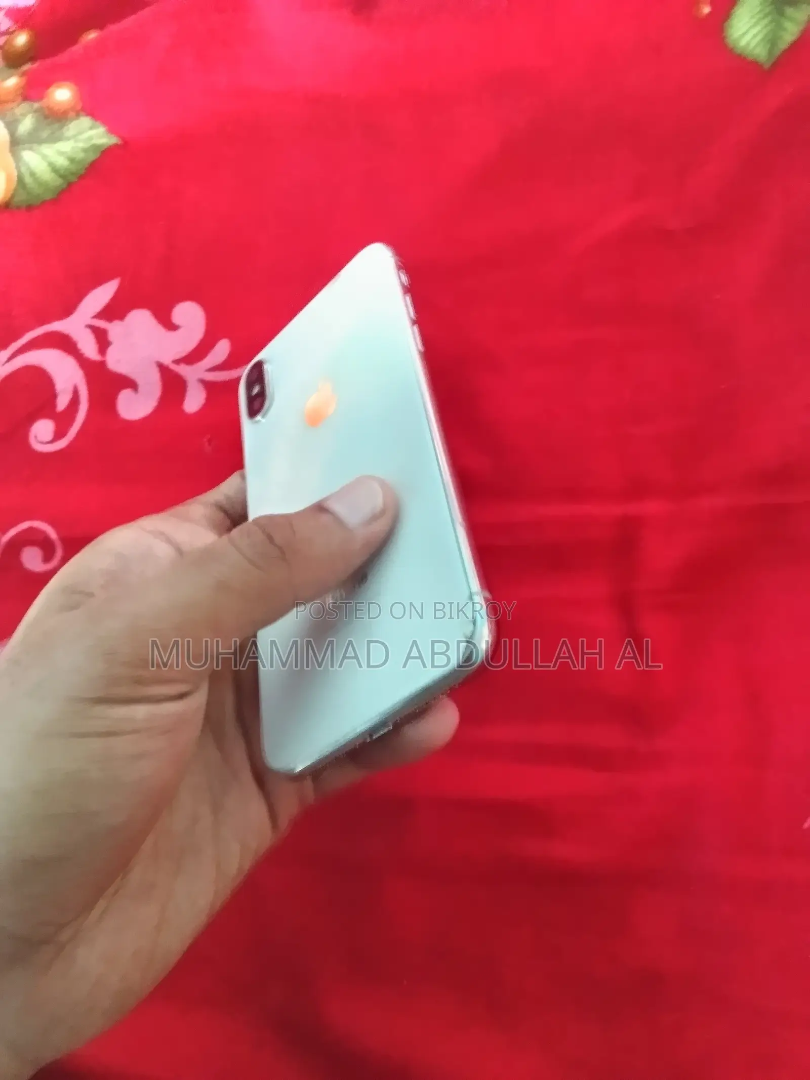 অ্যাপল আইফোন এক্স ২৫৬ জিবি হোয়াইট