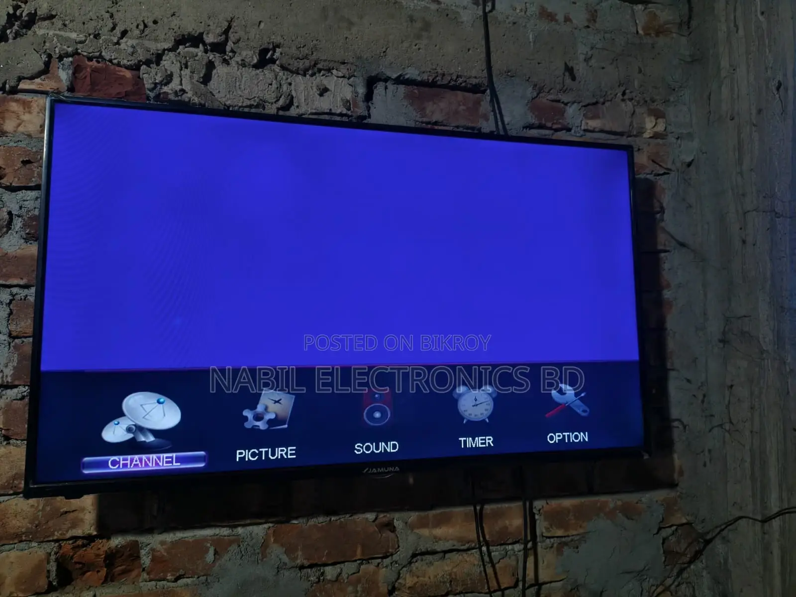 JAMUNA 43" LED TV Full Fresh With Box.