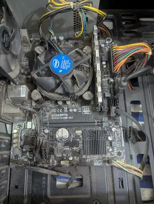 Gigabyte GA-H110MSTX-HD3-ZK 8GB Intel Core i3 SSD 500GB