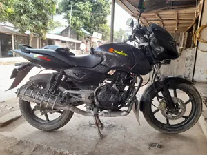 বাজাজ পালসার ১৫০ ২০১০ ব্ল্যাক