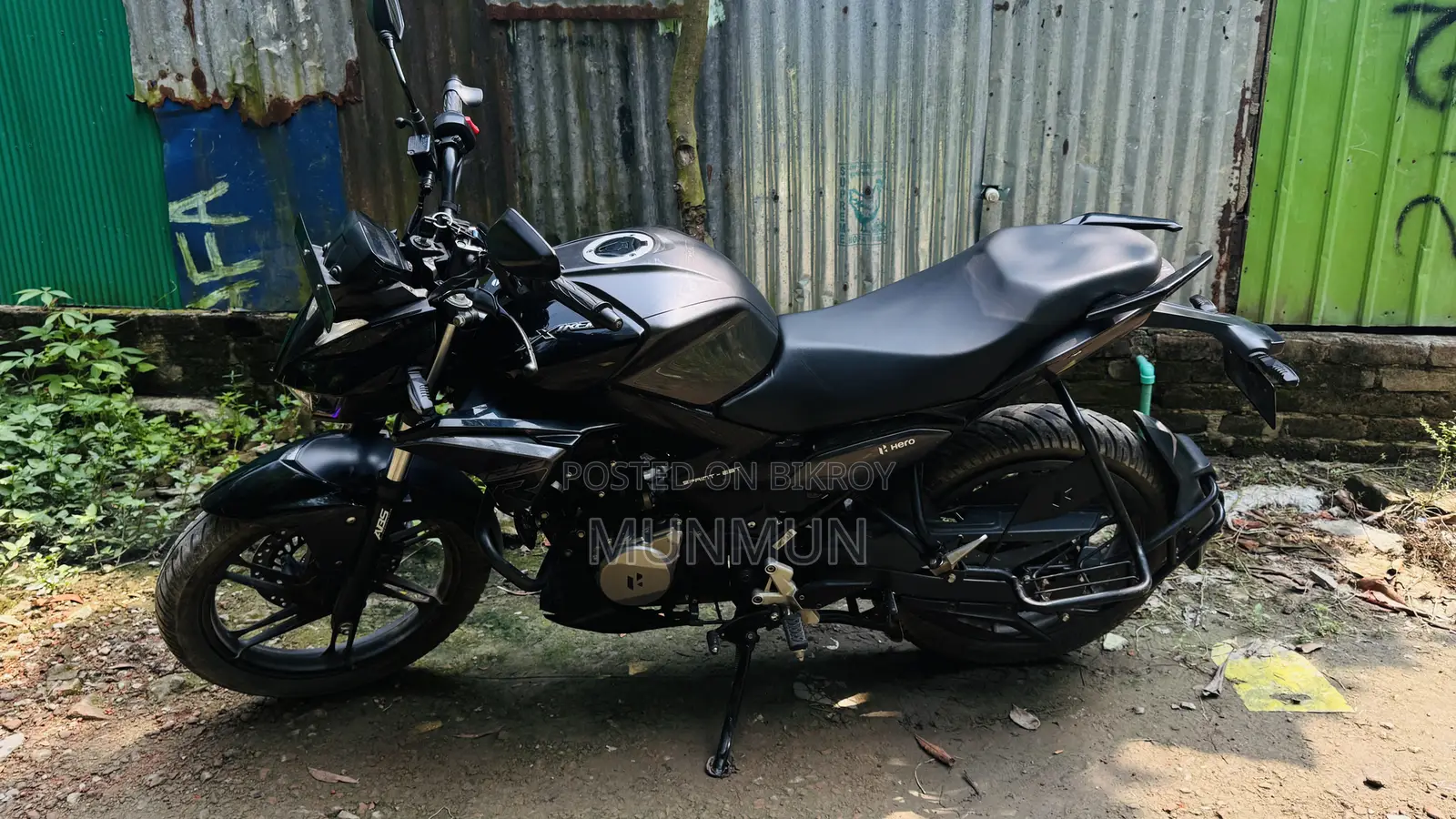 New Hero Xtreme 125R 2026 Black