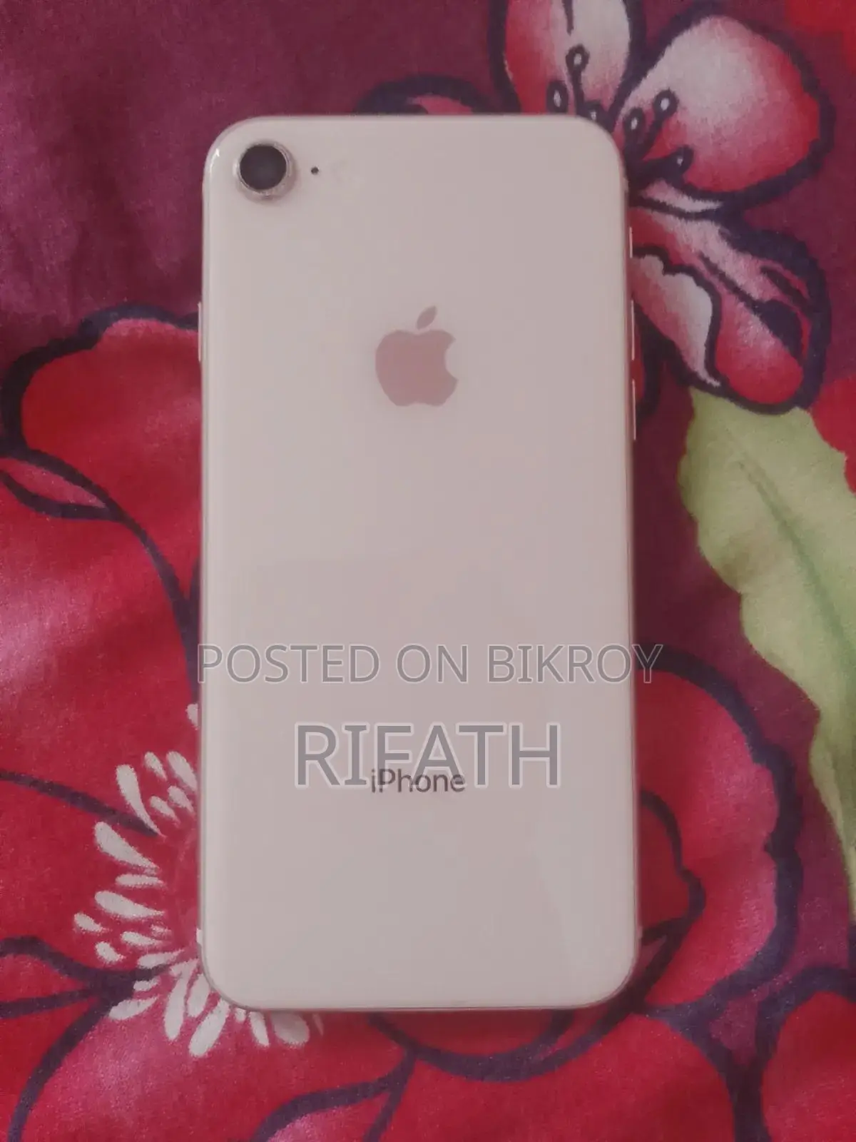Apple iPhone 8 64 GB Gold
