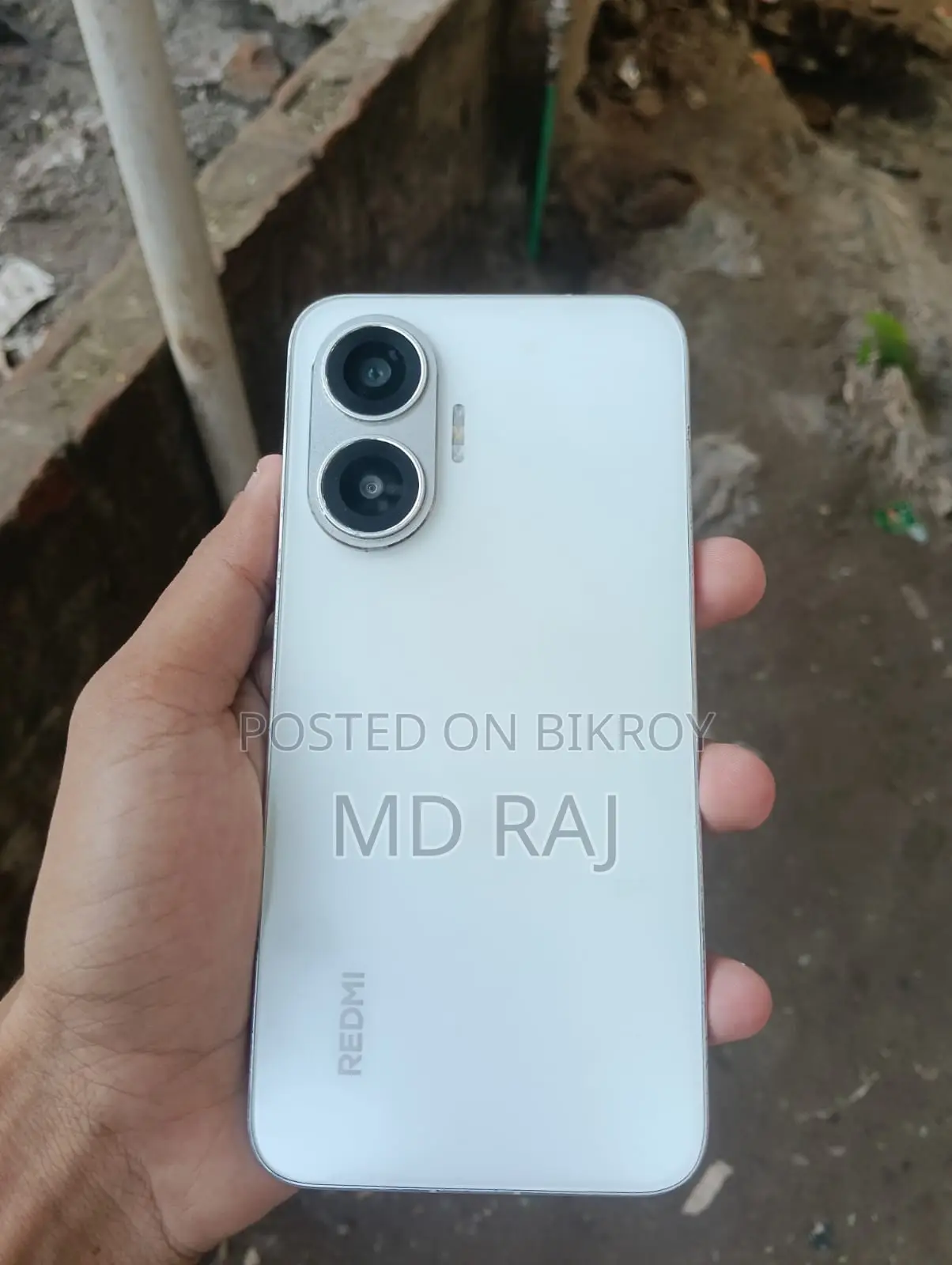শাওমি রেডমি টার্বো ৪ প্রো ২৫৬ জিবি সাদা