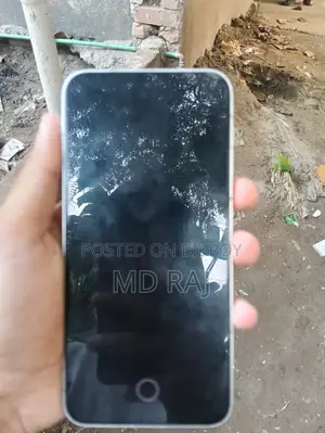 শাওমি রেডমি টার্বো ৪ প্রো ২৫৬ জিবি সাদা