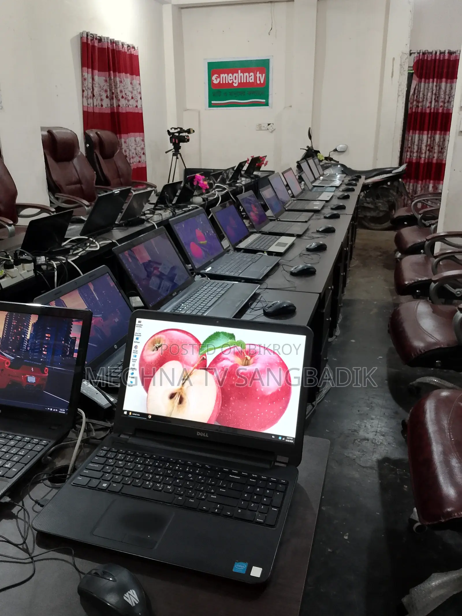 ল্যাপটপ এইচপি ৪জিবি ইন্টেল এসএসডি ৫০০জিবি