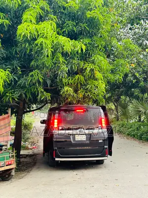 Toyota Voxy 2016 Black
