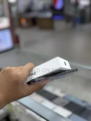 অ্যাপল আইফোন ১৬ প্রো ২৫৬ জিবি ব্ল্যাক