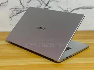 Laptop Huawei 4GB Intel SSD 500GB
