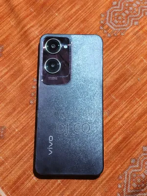 Vivo Y18 128 GB