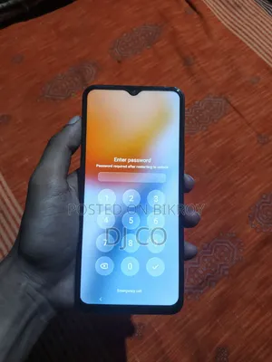 Vivo Y18 128 GB