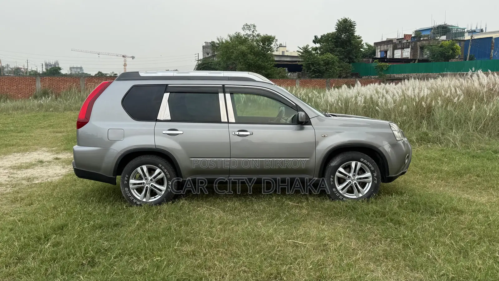 Nissan X-Trail 2012 Gray