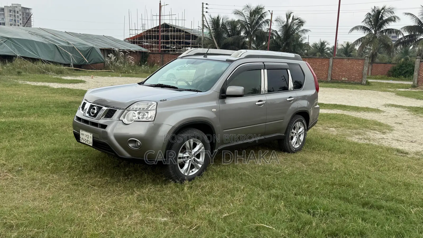 Nissan X-Trail 2012 Gray