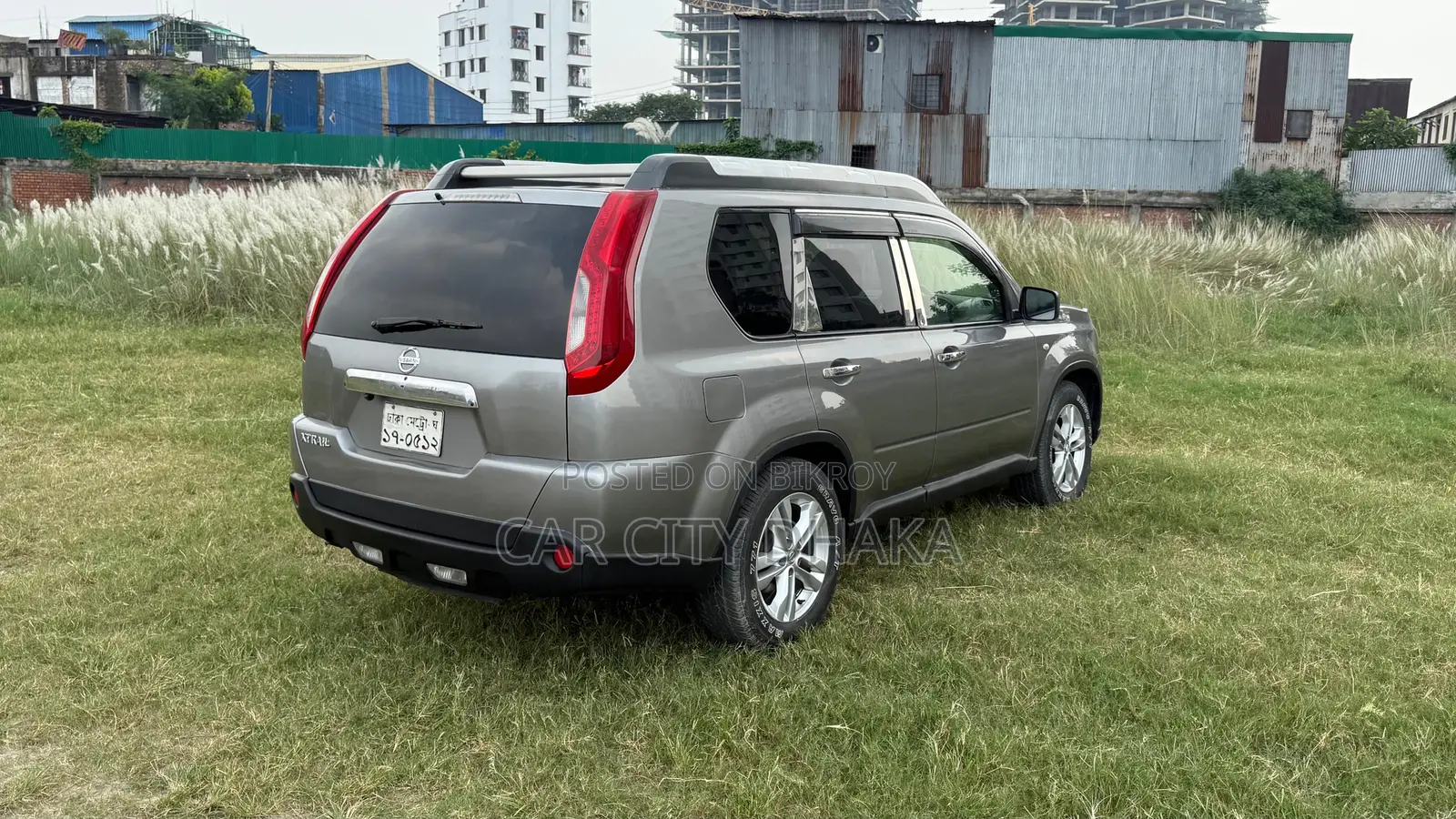 Nissan X-Trail 2012 Gray