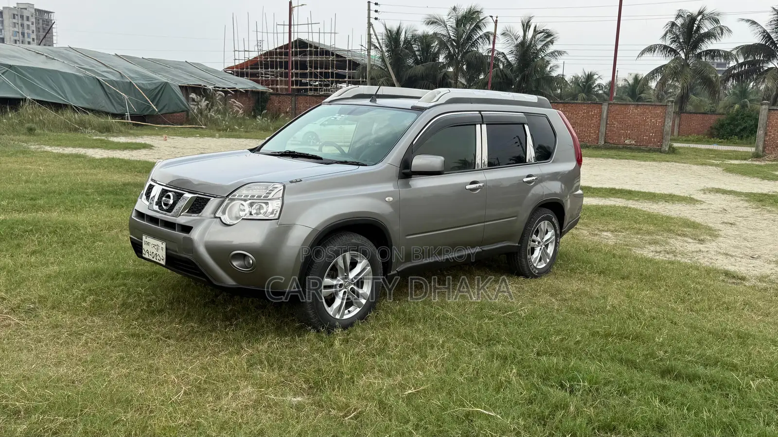 Nissan X-Trail 2012 Gray