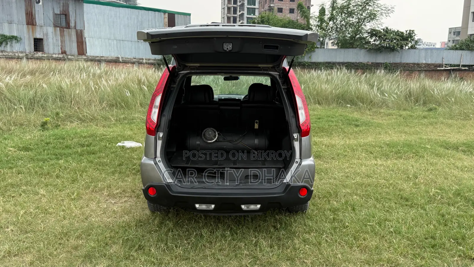 Nissan X-Trail 2012 Gray